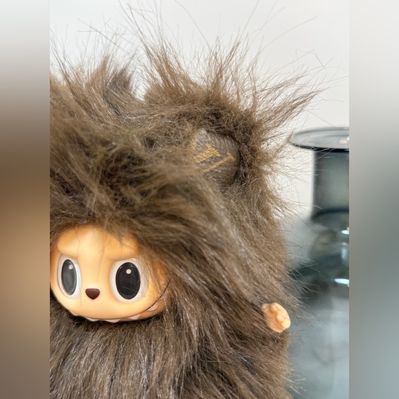 Custom Brown Hairy Lulu Plush Pendant with removable heart magnet. - Picture 2 of 6